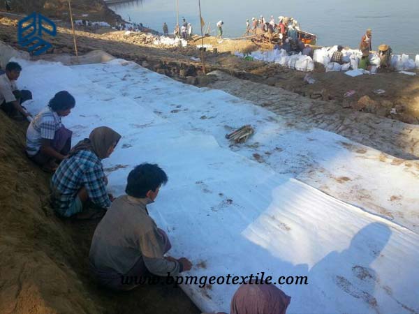 Filament Nonwoven Geotextile Cloth for Embank Reinforcement in Myanmar