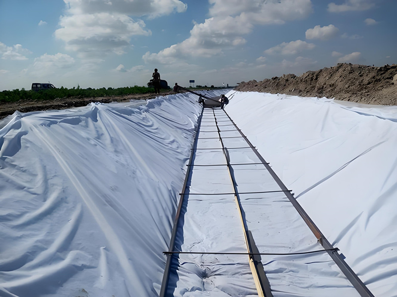Short Fabric Geotextile Fiber for Road Construction in UAE