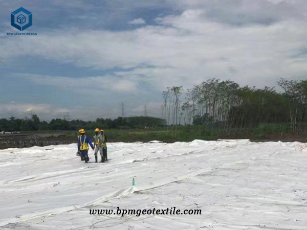 Permeable Geotextile Fabric for Road Construction in America