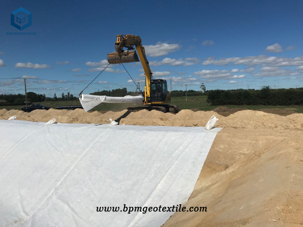 Filament Geotxtile Drainage Fabric for Cow Effluent Ponds in New Zealand