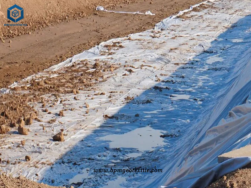Non Woven Geotextile Mesh Used for Indonesia Road Pavement Projects in Indonesia